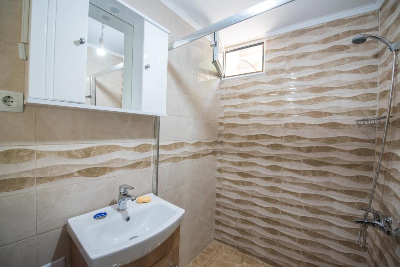Basil & Guest House Lazaráta מראה חיצוני תמונה